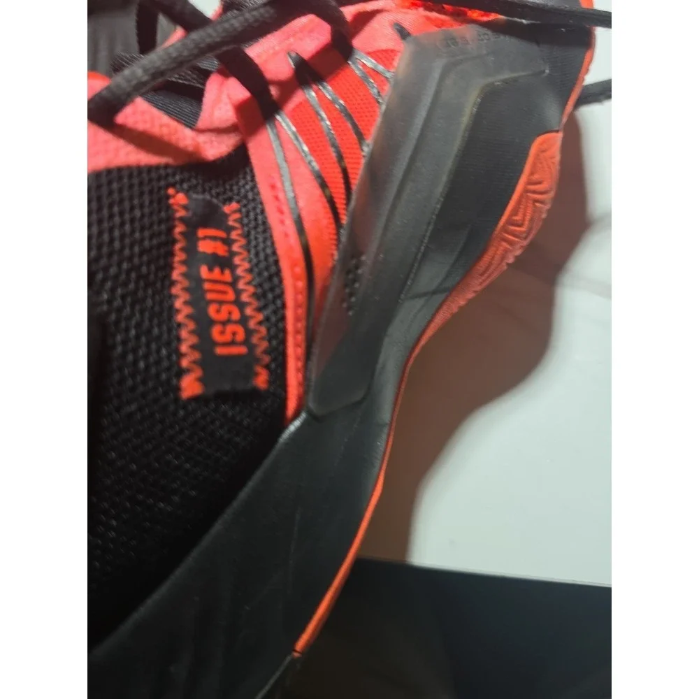 Size 8.5 Mens Adidas